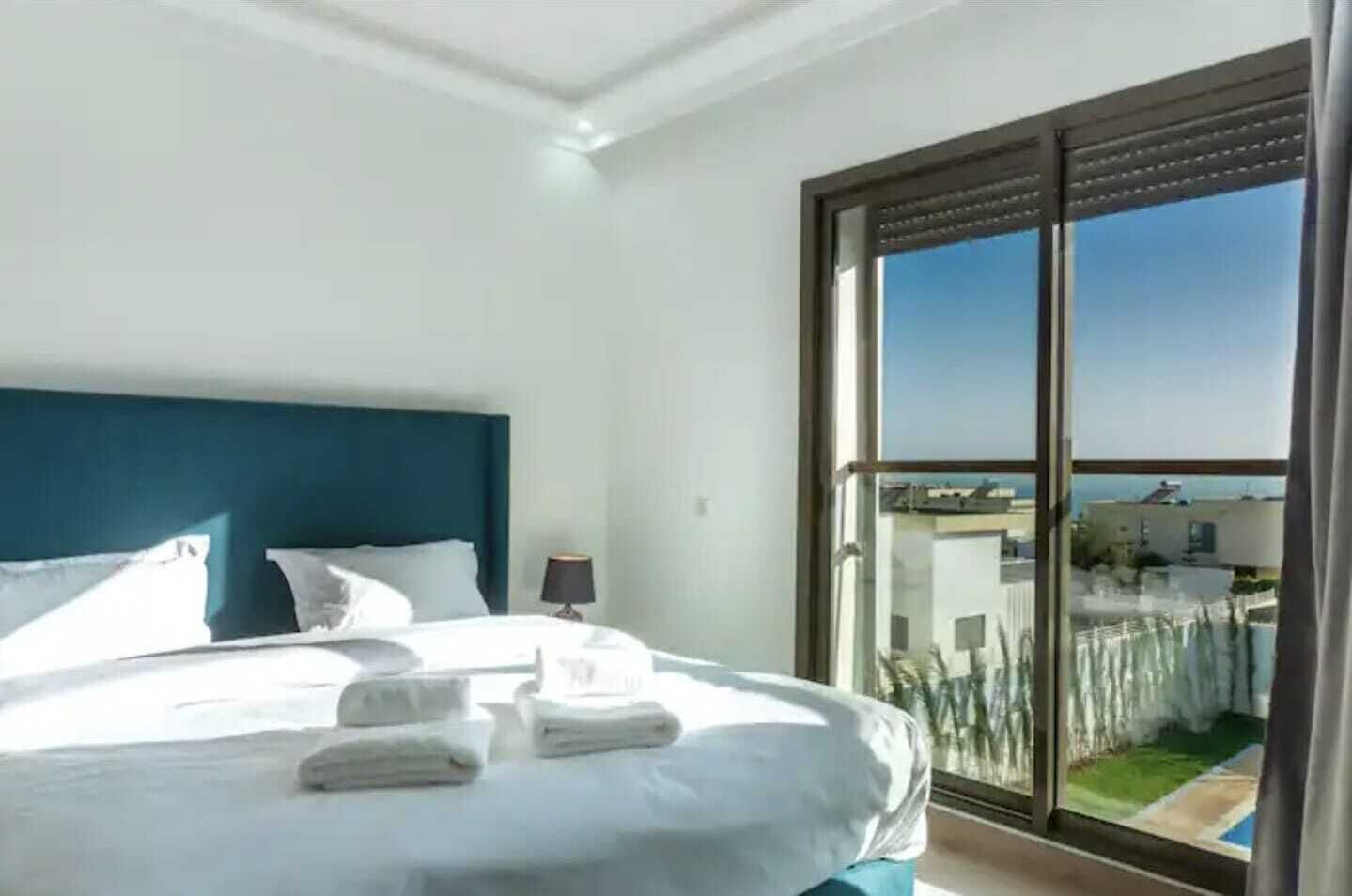 3 室のベッドルーム、WiFi、ベッドシーツ