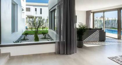Luxury Surf Villa in Taghazout - Ideal for Families & Groups of 7 Guests,