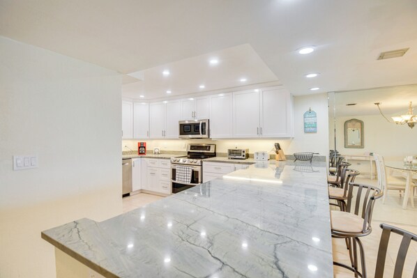 Interior - Walk to Coast: Condo in Daytona Beach Shores! (Daytona Beach Shores)