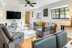 House (2 Bedrooms) | Interior