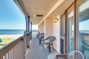 Apartment (0 Bedroom) | Interior