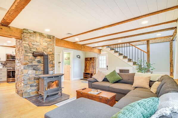 House (3 Bedrooms) | Interior