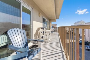 Terrace/patio - Oceanview Condo on 44th St | 3BR/2BA | Balcony Views of Sunrise & Sunset | Pool (Ocean City)