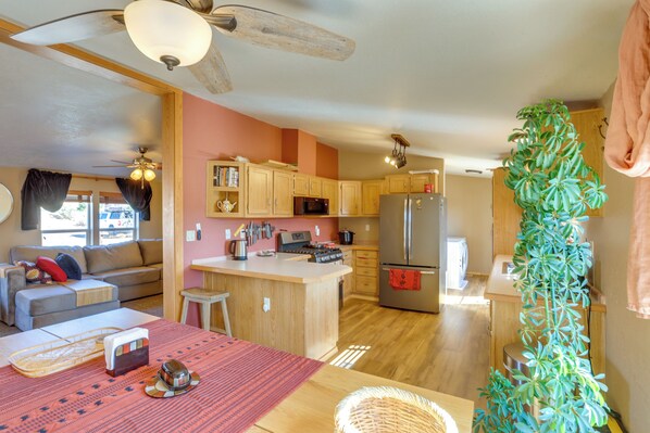 House (2 Bedrooms) | Interior - Stunning Views: Quiet Bluff Home Near Hiking! (Bluff)