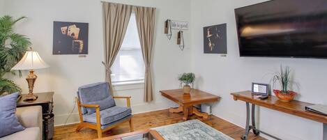 House (3 Bedrooms) | Front of property