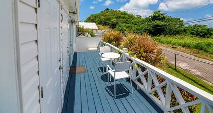 Welcome to Blue Emerald Villa. A 3-bedroom villa in brilliant Harbour View, ANU