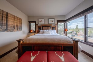 4 bedrooms, iron/ironing board, WiFi, bed sheets - Treehouse at the Wilderness Club (Eureka)
