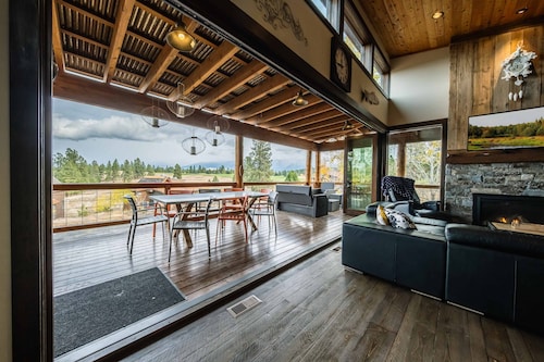 Treehouse at the Wilderness Club