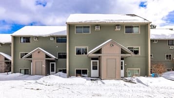 Condo, 4 Bedrooms | Exterior