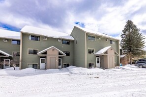 Condo, 4 Bedrooms | Exterior