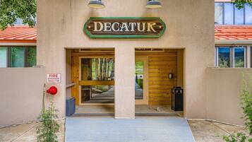 Condo, 4 Bedrooms | Exterior detail