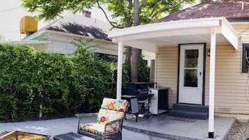 House, 2 Bedrooms | BBQ/picnic Area