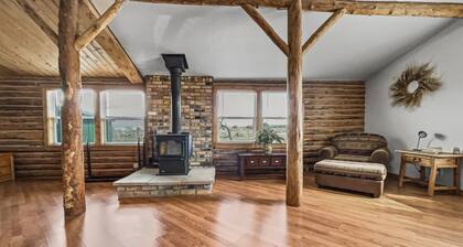 Cedar Mountain Bunkhouse 2 Bedroom Cabin