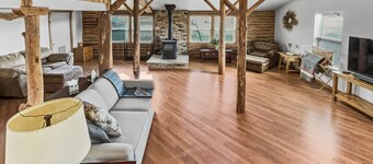 Cedar Mountain Bunkhouse 2 Bedroom Cabin