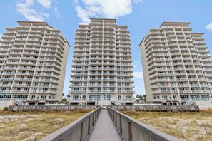 Exterior - Beachhaven-Gulf Front Resort w/3 Pools. 2 chairs & umbrella set up included! (Navarre)