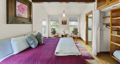 Reminiscent Downtown Cottage 2 Bedroom Cottage