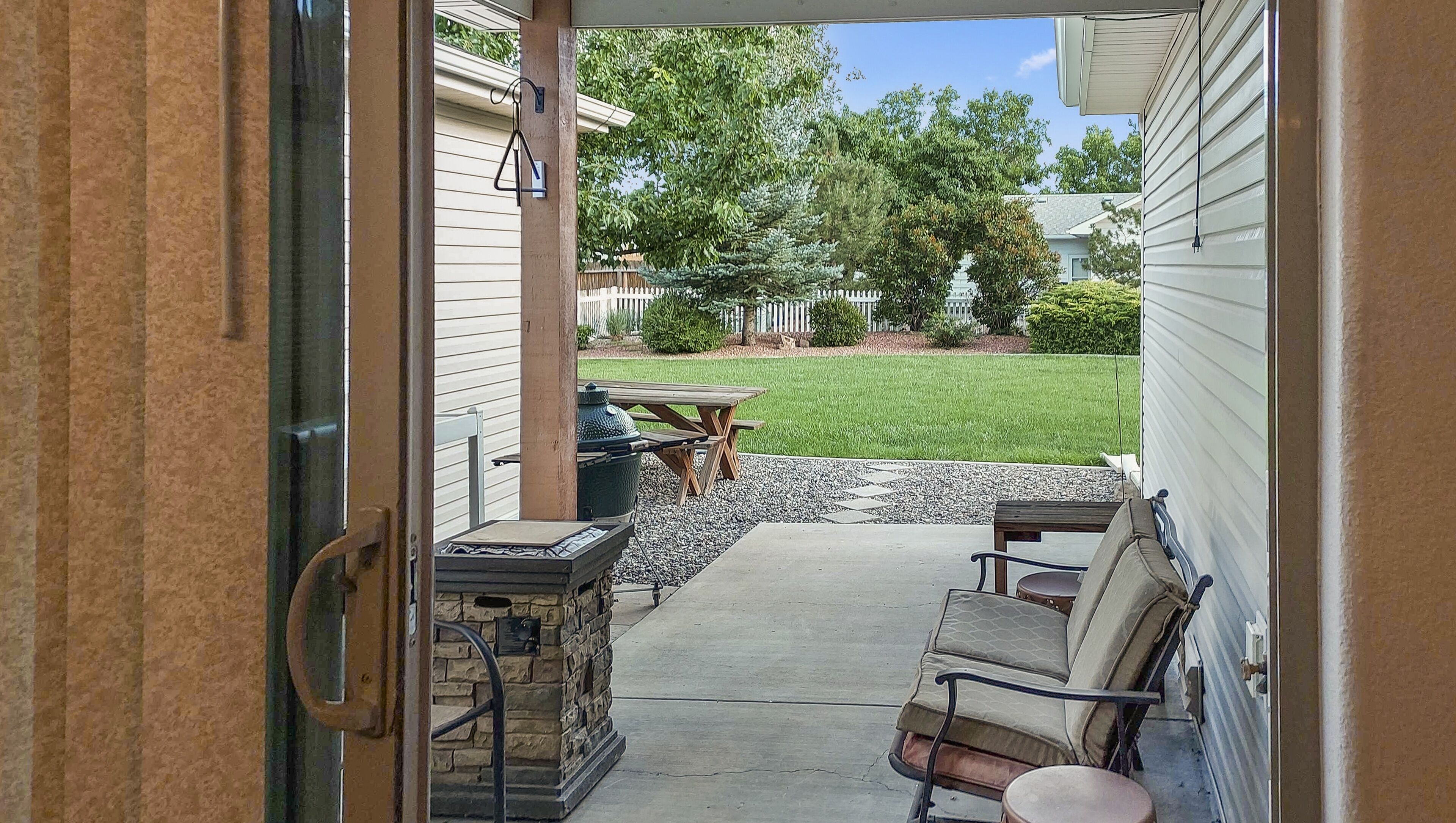 Rumah, 3 kamar tidur | Teras/patio