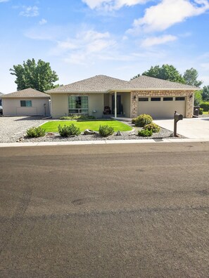 ハウス 3 ベッドルーム | 外観