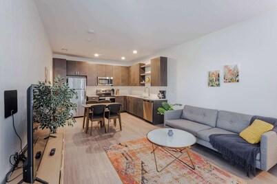 TWO Luxe CozySuites in Downtown Cincy