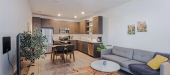 TWO Luxe CozySuites in Downtown Cincy