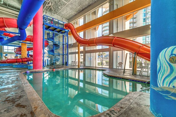 Innenpool, beheizter Pool