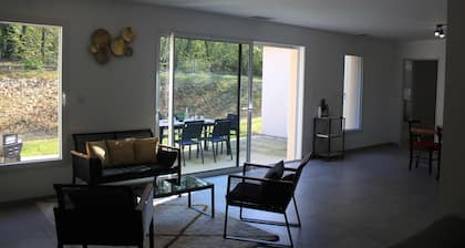 "Pretty, comfortable house in a quiet, wooded setting"