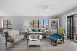 Smart TV - Recently Remodeled 2 Bedroom Condo on Sanibel with Gulf Views!! (Sanibel)