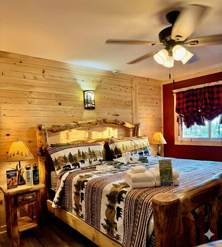 The Lake George Inn