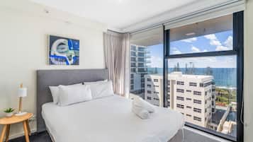 2 bedrooms, iron/ironing board, internet, bed sheets