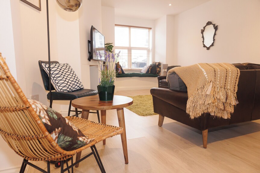 Contemporary & Elegant, 3-bedroom House A Short Walk From Harrogate's Center. - ハロゲイト