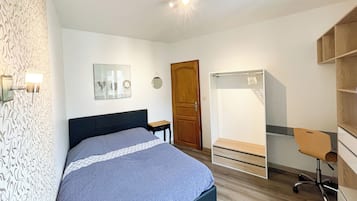 2 chambres, fer et planche Ă repasser, Wi-Fi, draps fournis