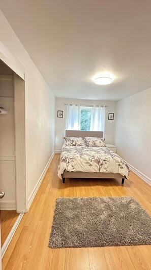 3 chambres, bureau, fer et planche à repasser, Wi-Fi gratuit