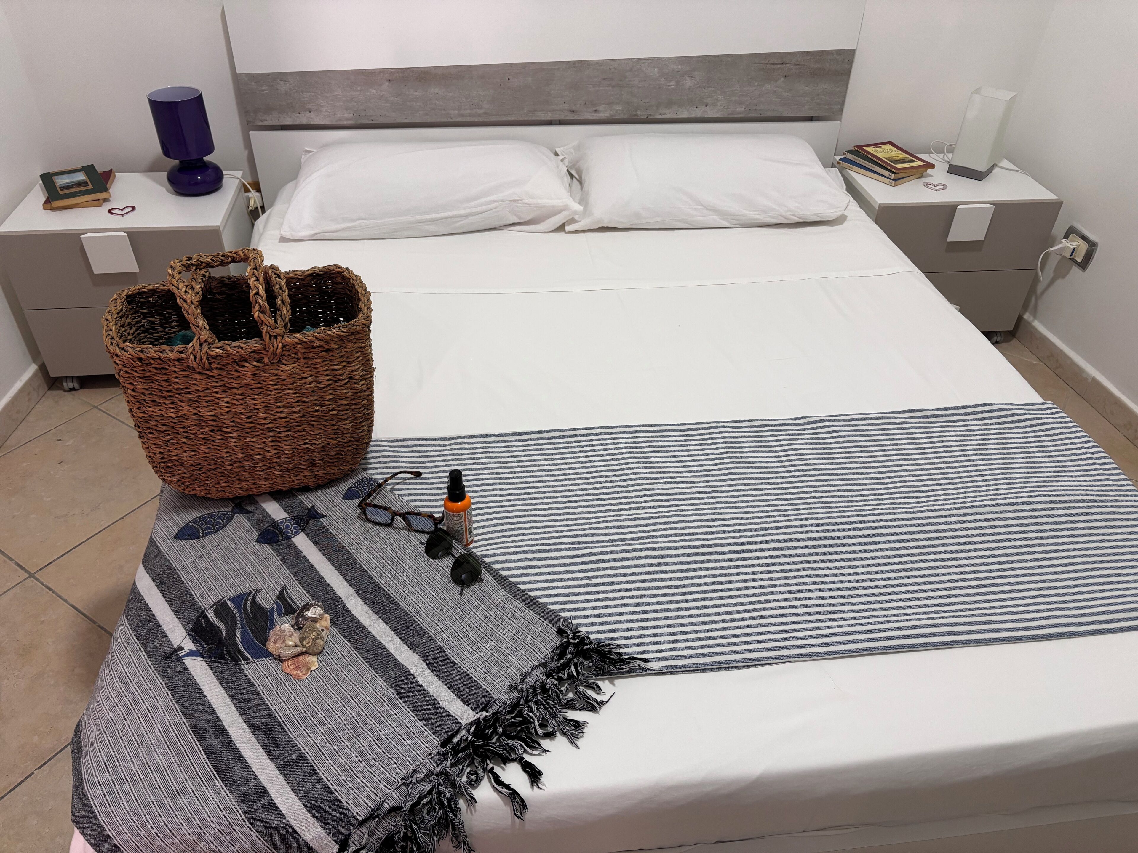 2 bedrooms, in-room safe, desk, iron/ironing board