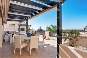 Outdoor dining - Apt with pool Marbella by Costarentals - Ref M51 (Marbella)