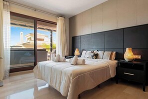 3 bedrooms, iron/ironing board, free WiFi, bed sheets - Apt with pool Marbella by Costarentals - Ref M51 (Marbella)