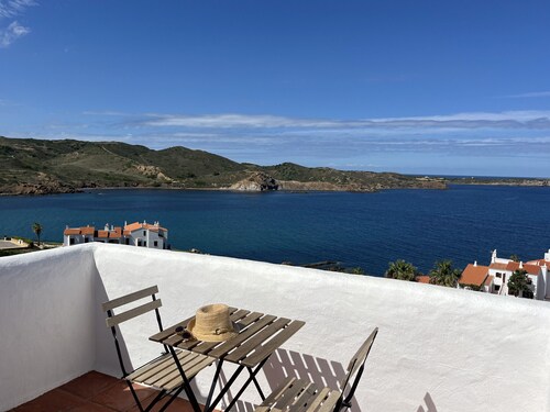 Apartment mit Pool und herrlichem Meerblick