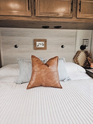 2 Schlafzimmer, Bettwäsche