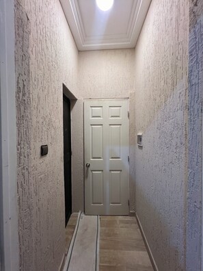Interior - Le11Onze: 1-Bed, 1-Bath - Apt 1 (Apessito)