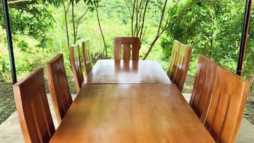 Comfort Villa, 2 Bedrooms, Patio, Pool View | 1 bedroom, in-room safe, desk, laptop workspace