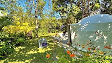 Comfort villa, Meerdere bedden, terras, uitzicht op tuin | Terras