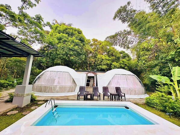 Vil·la Comfort, 2 dormitoris, pati, vistes a la piscina | Terrassa o pati