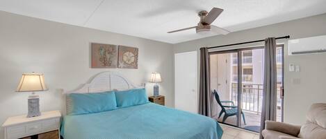 Tabla de planchar con plancha, wifi gratis y ropa de cama