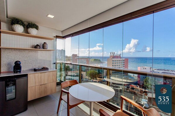 Interior - Barra with Sea View - Cozy and Well Decorated (Salvador)