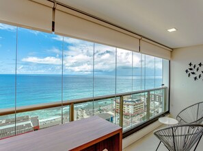 Interior - 2 Bedrooms with View to the Sea of Barra (Salvador)