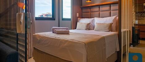 1 chambre, fer et planche à repasser, accès Internet, draps fournis