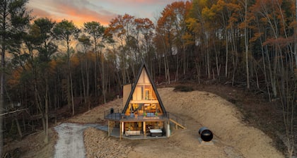 Diamond View PA: A-Frame~Hot Tub~Sauna~Panoramic Mountain Views