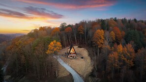 Exterior - Diamond View PA: A-Frame~Hot Tub~Sauna~Panoramic Mountain Views (Ligonier)