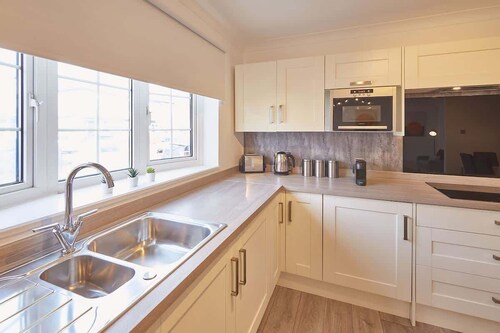 Dacama @ Dene Grove - w/Patio & 2 Free Parking