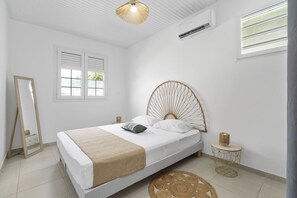 2 chambres, fer et planche à repasser, Wi-Fi gratuit, draps fournis