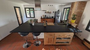 Microwave, oven, dishwasher